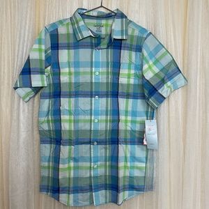 NWT  Cat & Jack Boy Button down Shirt